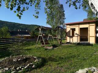 Дома для отпуска Guest House Pisnya Karpat Сколе Дом с 2 спальнями-7